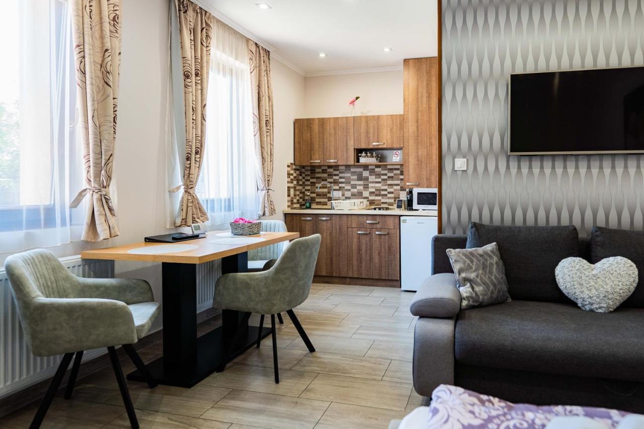 Allium Apartment Makó Zewnętrze zdjęcie