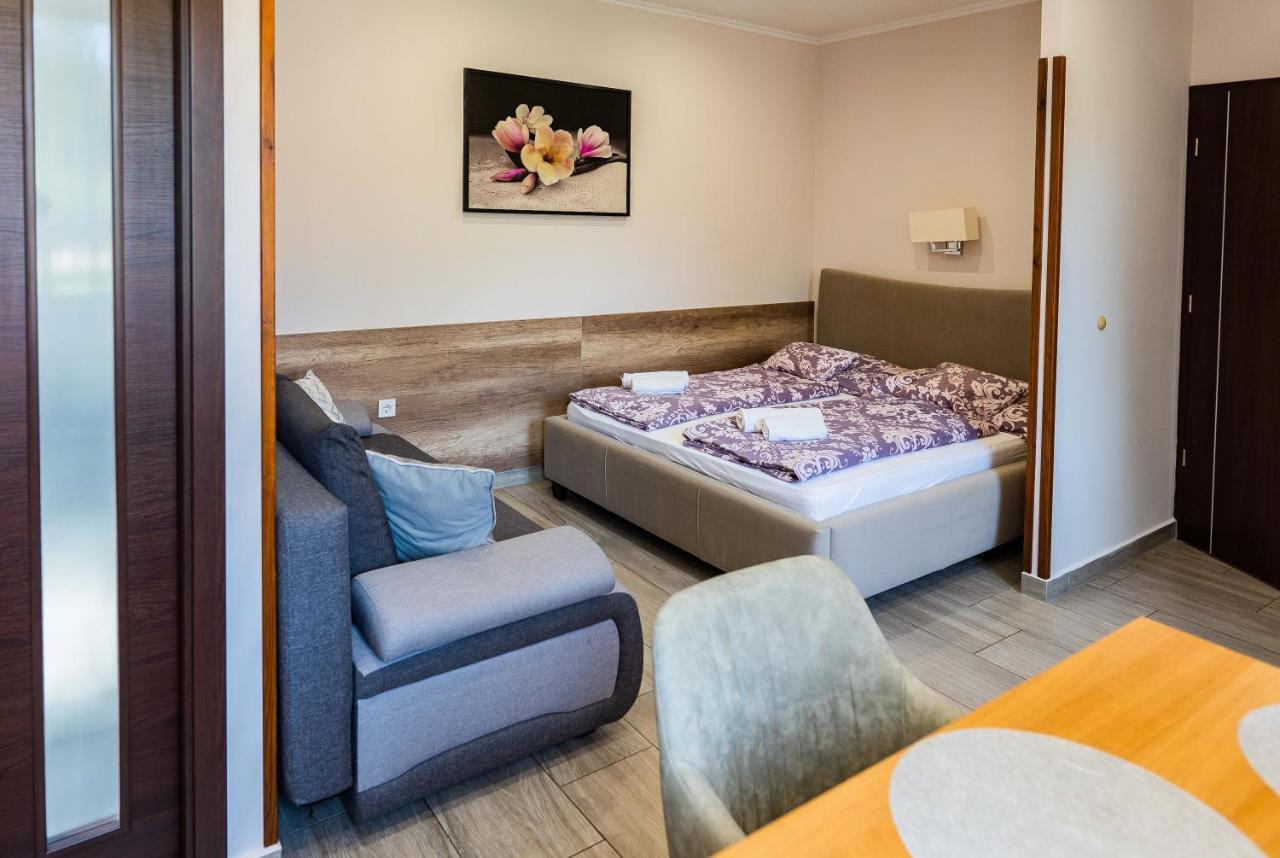 Allium Apartment Makó Zewnętrze zdjęcie